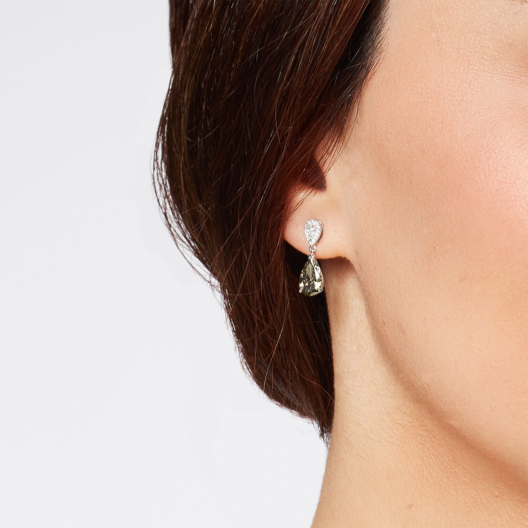 PAIR OF EMERALD AND DIAMOND PENDENT EARRINGS | Your Everyday Fine Jewellery