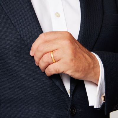 Yellow Gold Wedding Band 4mm 