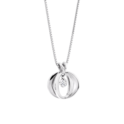 Cinderella Pendant in White Gold