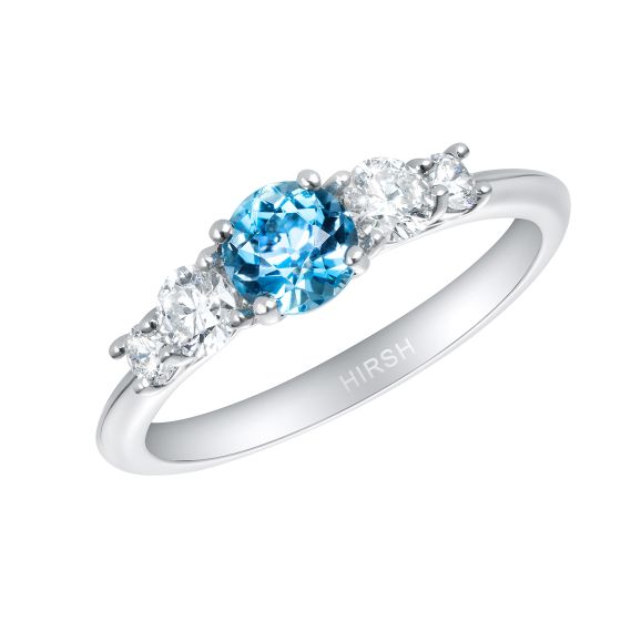 Cinq Aquamarine and Diamond Ring